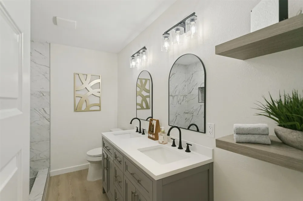 2812 E 15th Street Plano, TX 75074