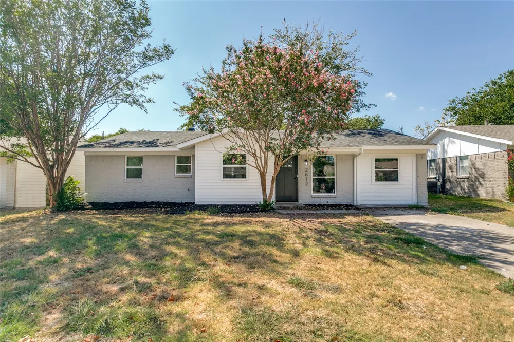 2812 E 15th Street Plano, TX 75074