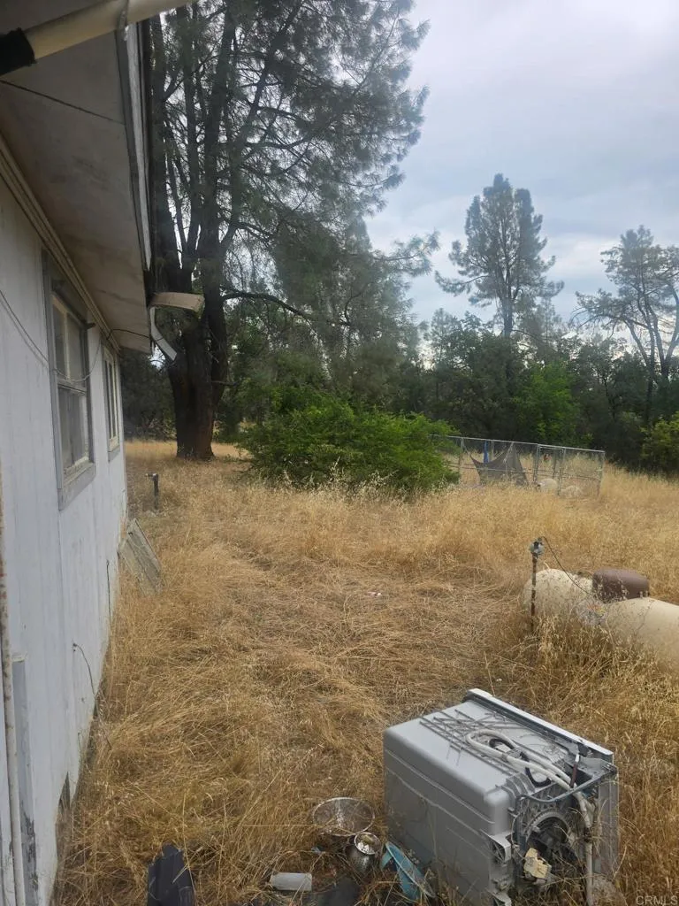 10105 Star Drive Redding, CA 96003