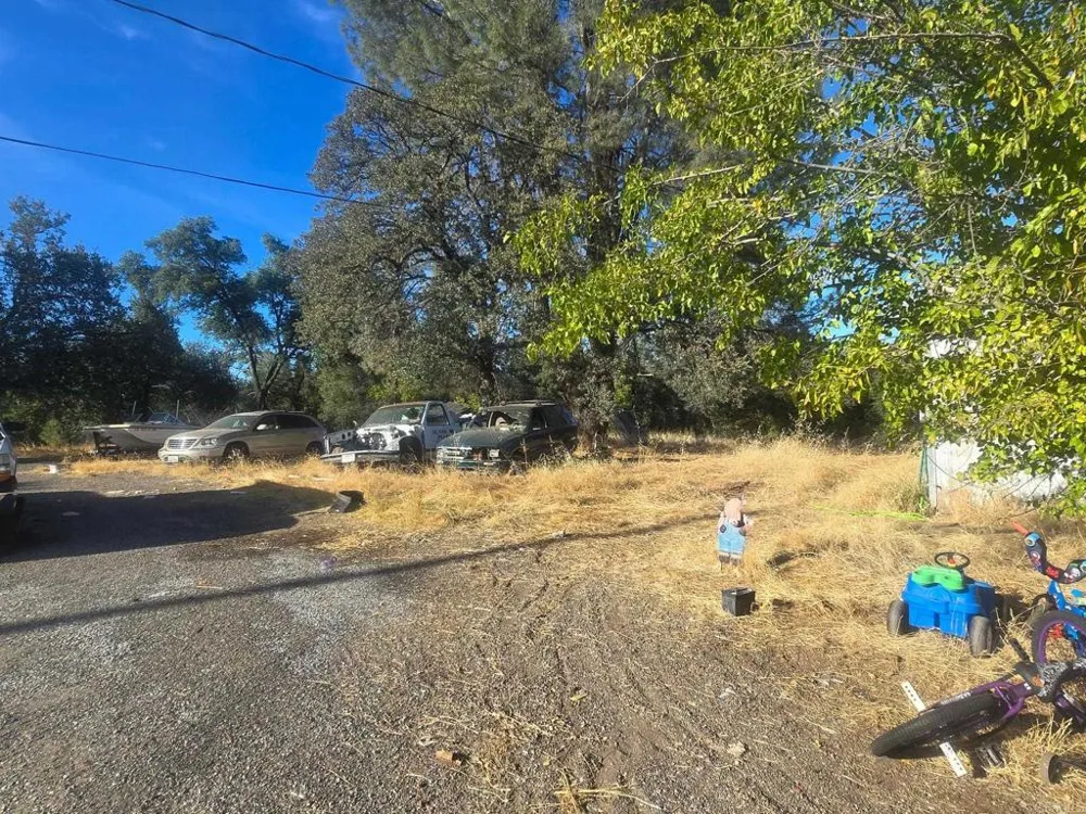10105 Star Drive Redding, CA 96003