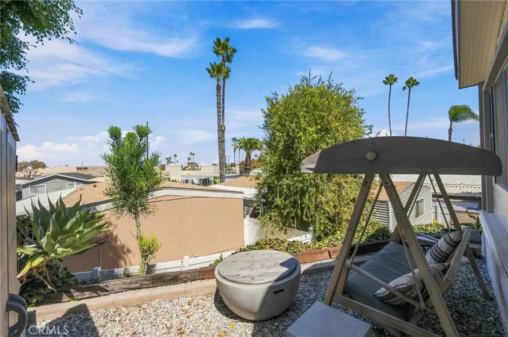 2550 Pacific Coast Hwy #30 Torrance, CA 90505