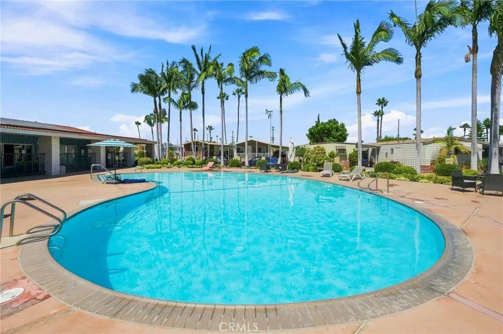 2550 Pacific Coast Hwy #30 Torrance, CA 90505