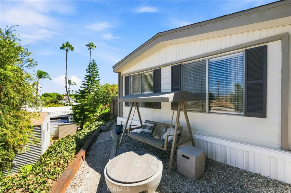 2550 Pacific Coast Hwy #30 Torrance, CA 90505