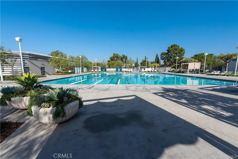 153 Scale Irvine, CA 92618