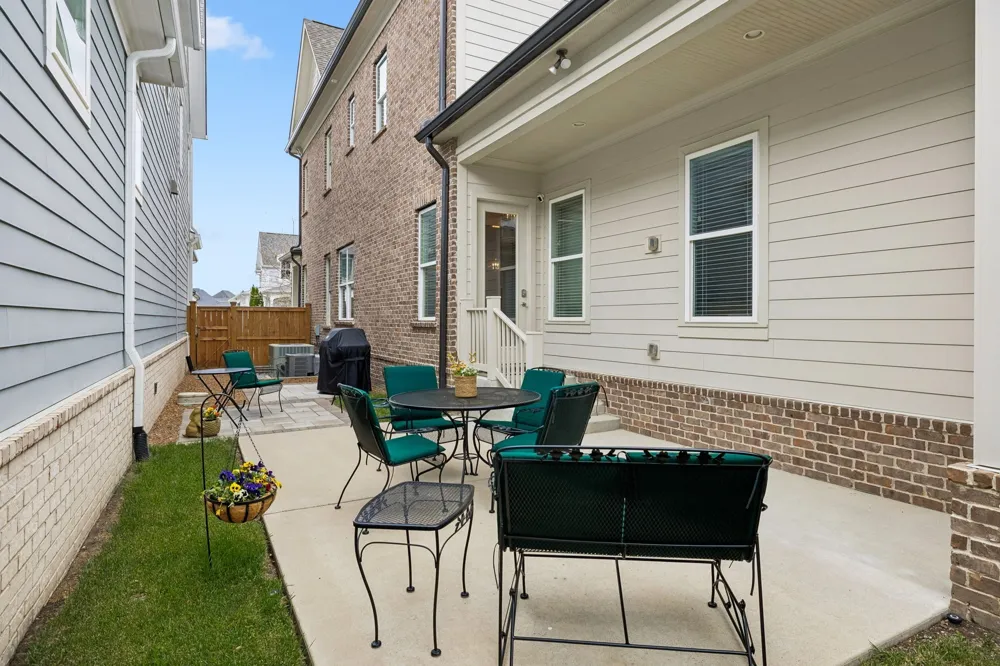 1085 Beckwith St Franklin, TN 37064