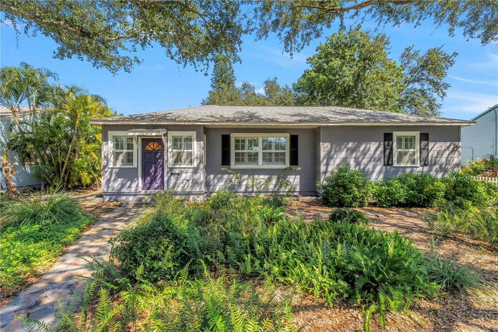 755 39TH AVENUE NE St Petersburg, FL 33703