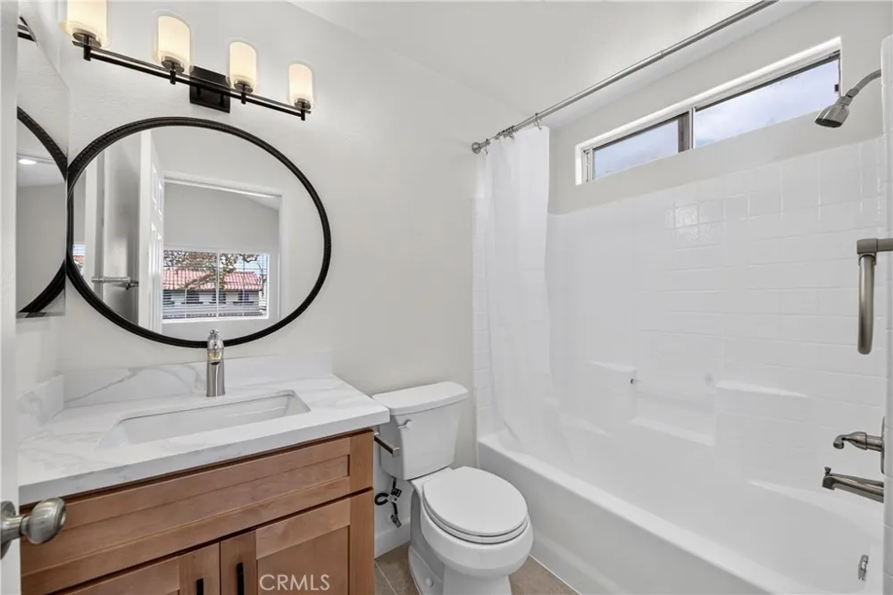 15919 Halldale Gardena, CA 90247