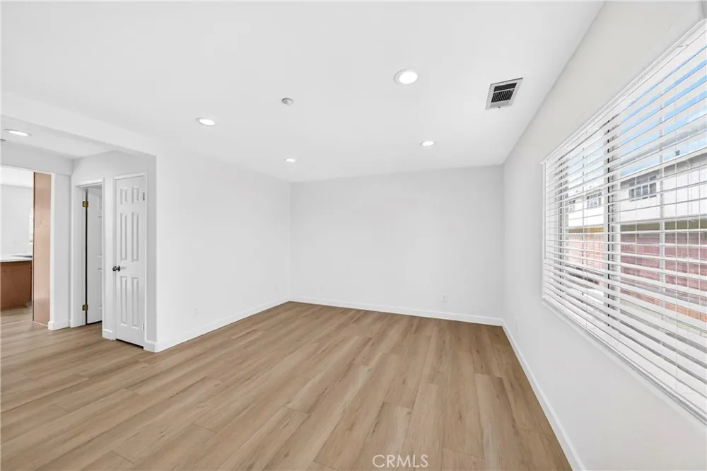 15919 Halldale Gardena, CA 90247
