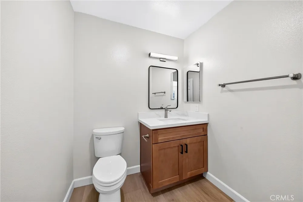 15919 Halldale Gardena, CA 90247