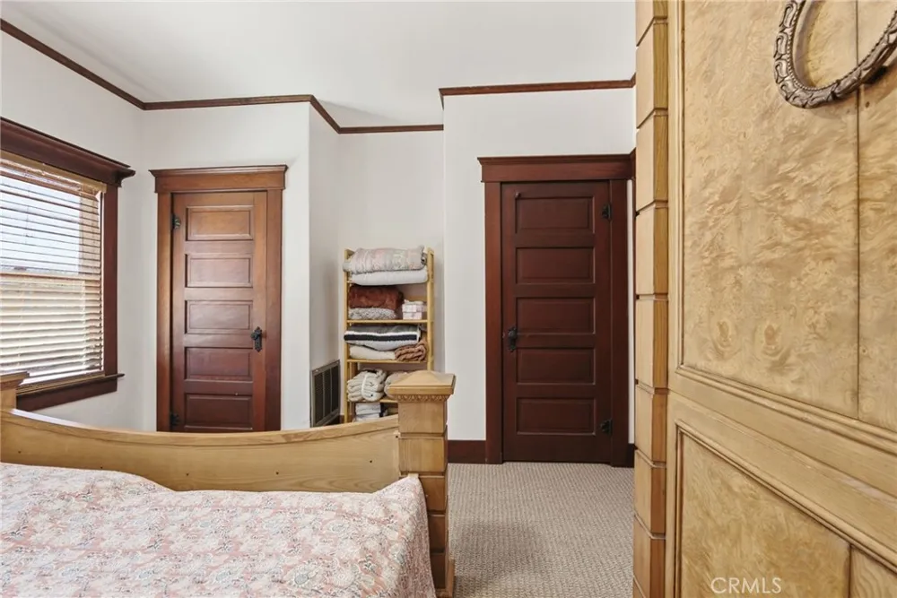 228 S Spring Lake Elsinore, CA 92530
