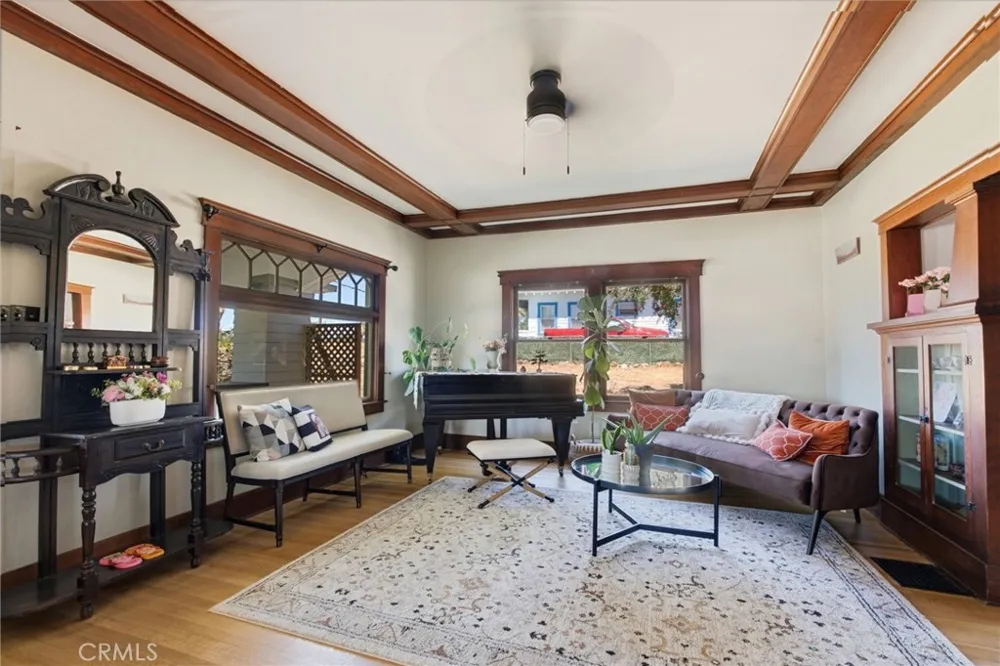 228 S Spring Lake Elsinore, CA 92530