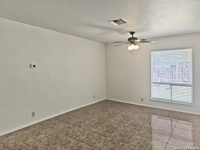 5847 Cliffmont Drive San Antonio, TX 78250