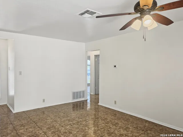 5847 Cliffmont Drive San Antonio, TX 78250