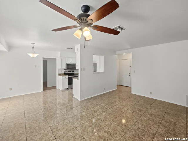5847 Cliffmont Drive San Antonio, TX 78250
