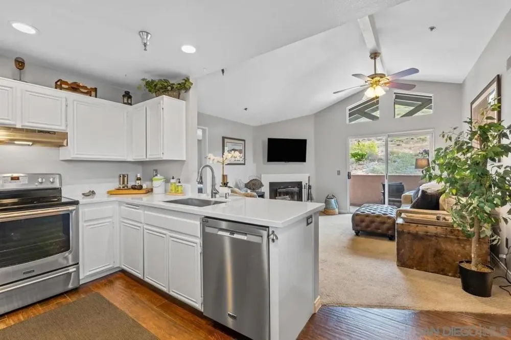 17161 Alva Rd #936 San Diego, CA 92127