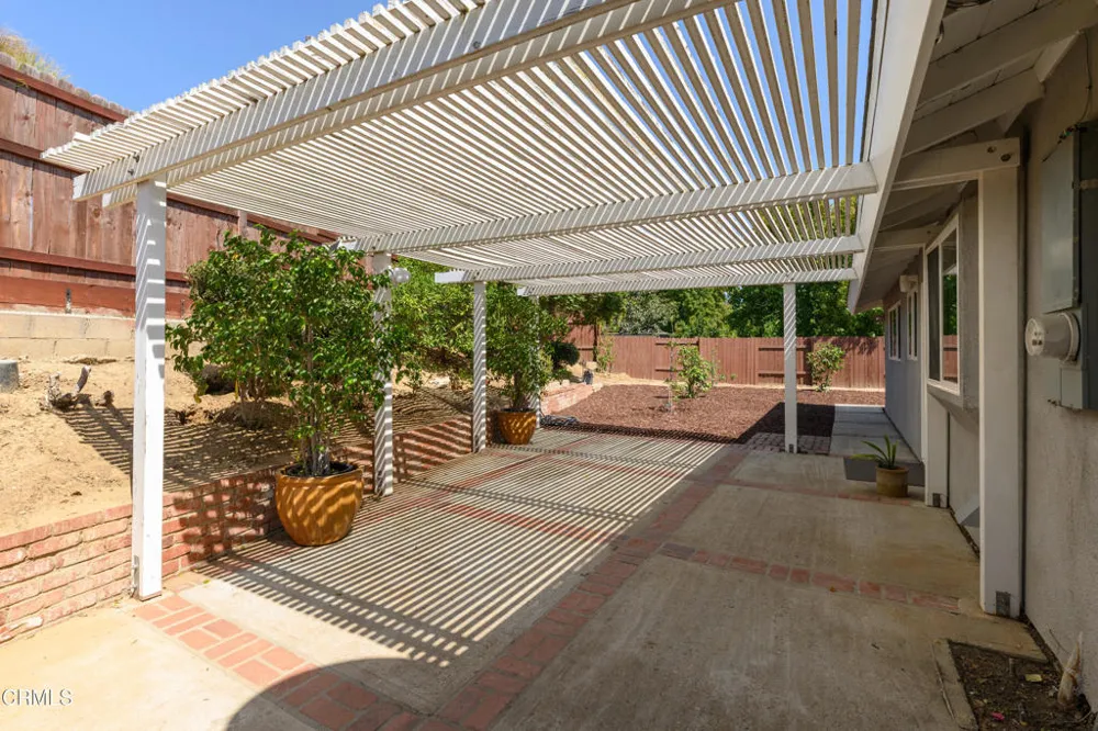 37 Bradford Avenue Camarillo, CA 93010