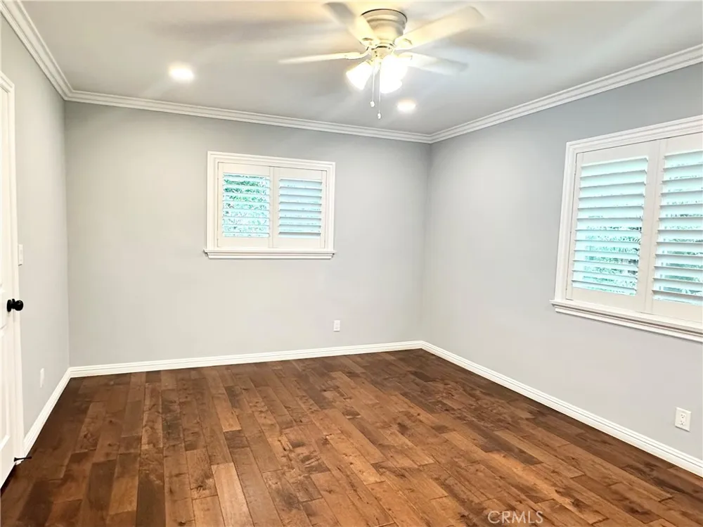 2649 Parish Burbank, CA 91504