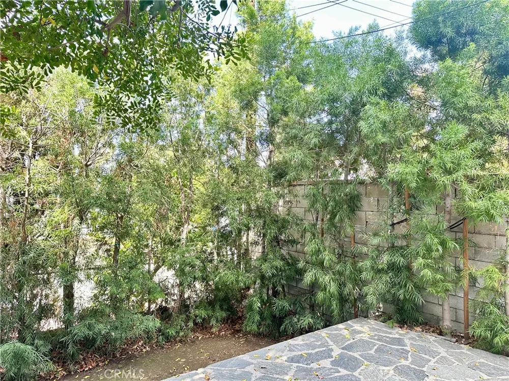 2649 Parish Burbank, CA 91504