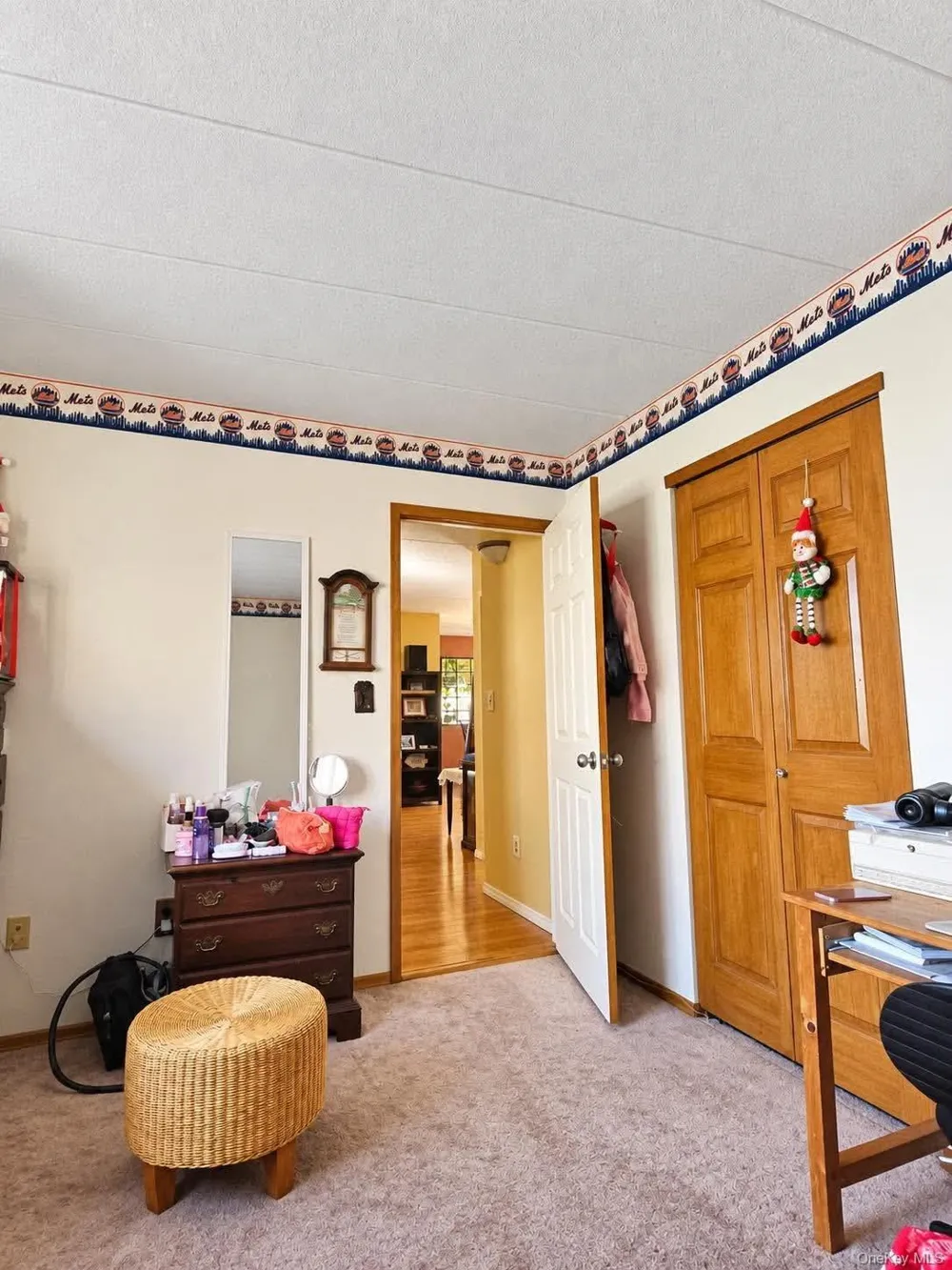6112 69th Street #2A Middle Village, NY 11379