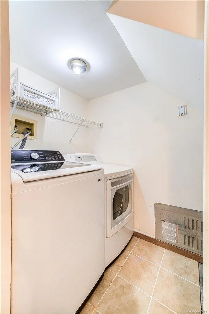 14 Giovanni Court Monroe, NY 10950