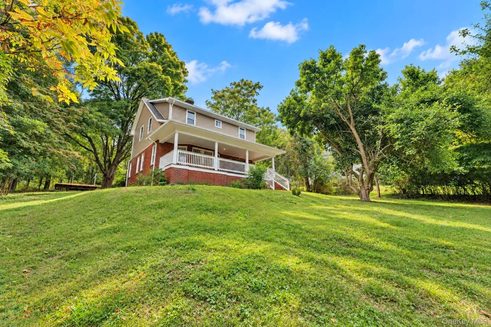 24 Summit Avenue Harriman, NY 10926