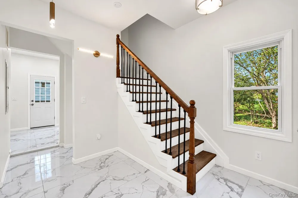 24 Summit Avenue Harriman, NY 10926