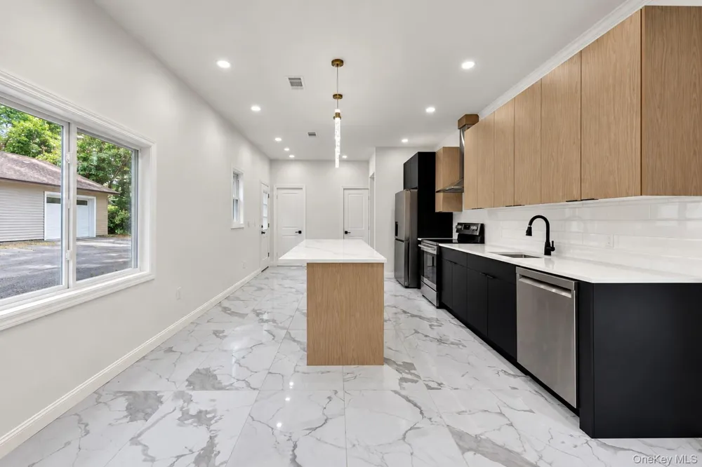 24 Summit Avenue Harriman, NY 10926