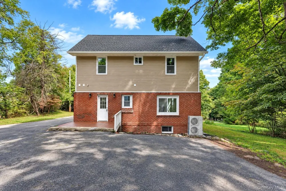 24 Summit Avenue Harriman, NY 10926