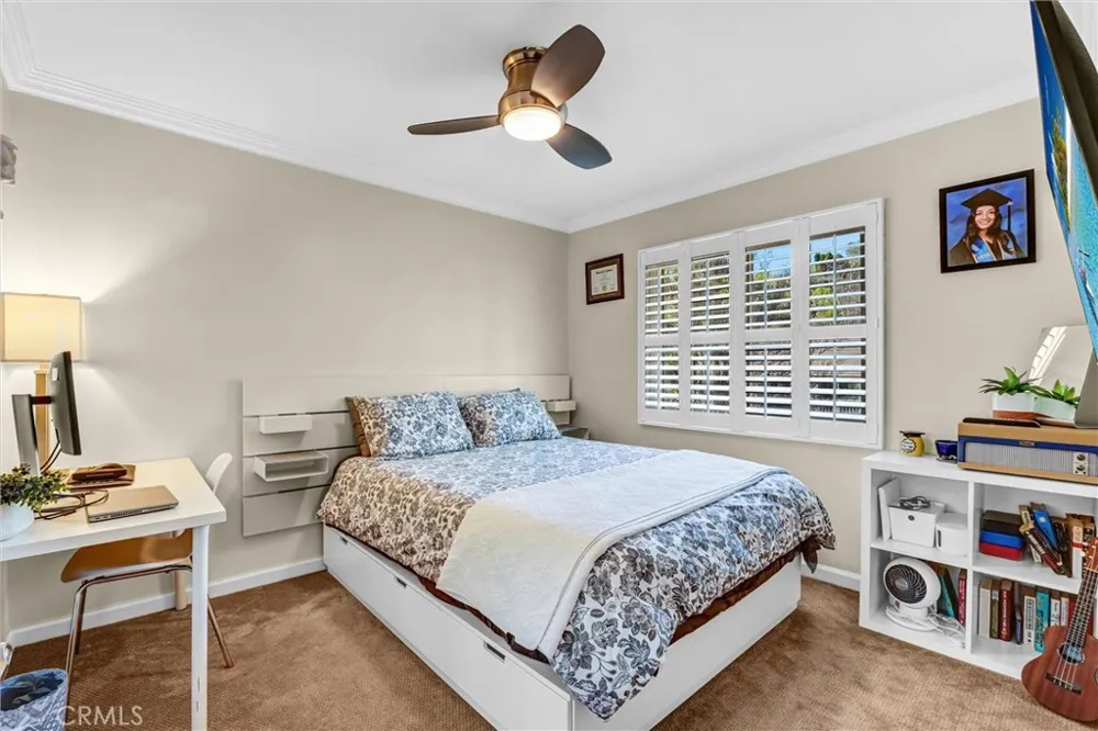 24541 Gardenstone Ln West Hills, CA 91307