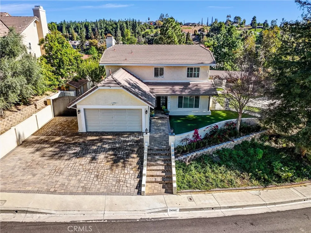 24541 Gardenstone Ln West Hills, CA 91307