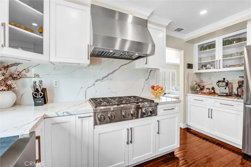 24541 Gardenstone Ln West Hills, CA 91307