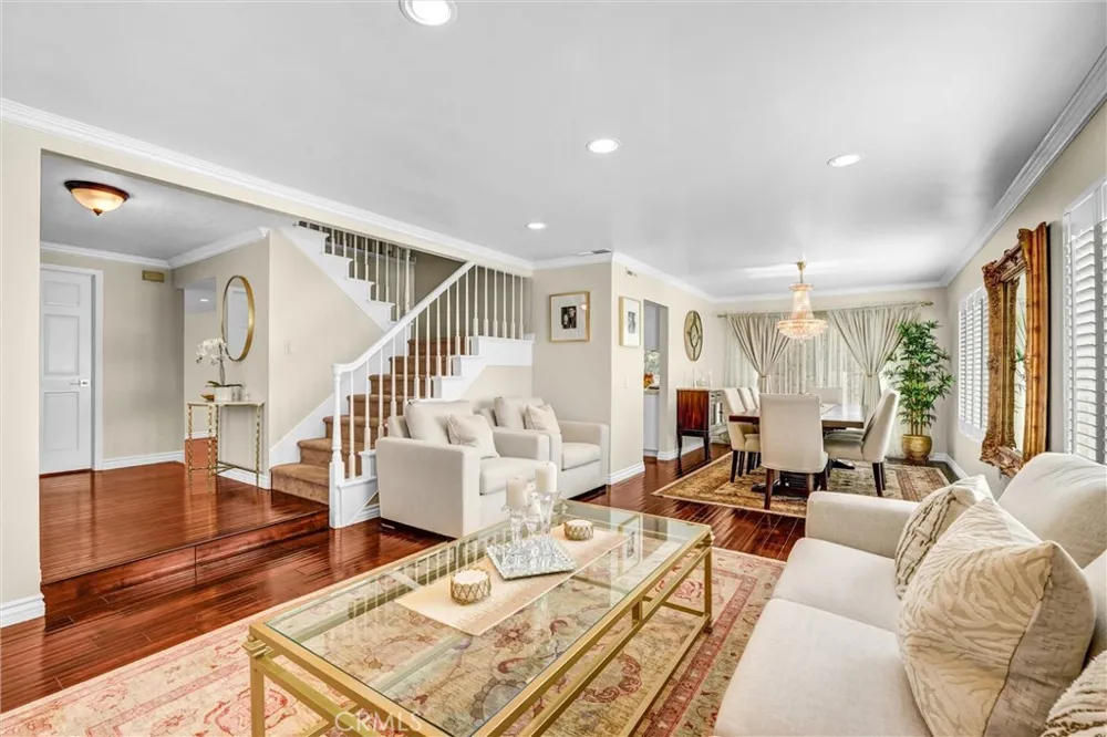 24541 Gardenstone Ln West Hills, CA 91307