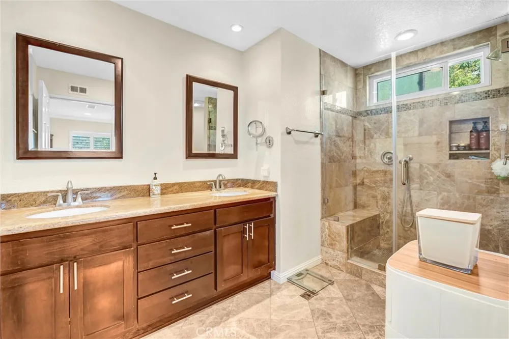 24541 Gardenstone Ln West Hills, CA 91307