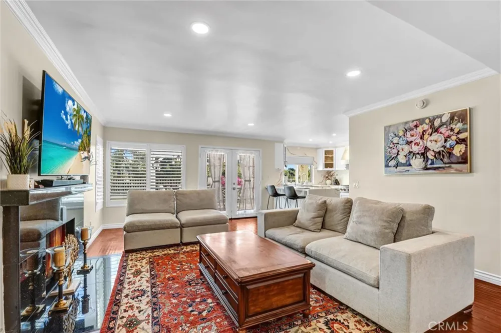 24541 Gardenstone Ln West Hills, CA 91307
