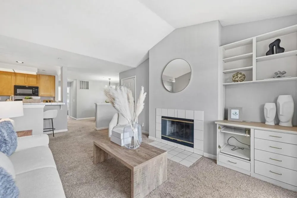 609 Arcadia Terrace #303 Sunnyvale, CA 94085