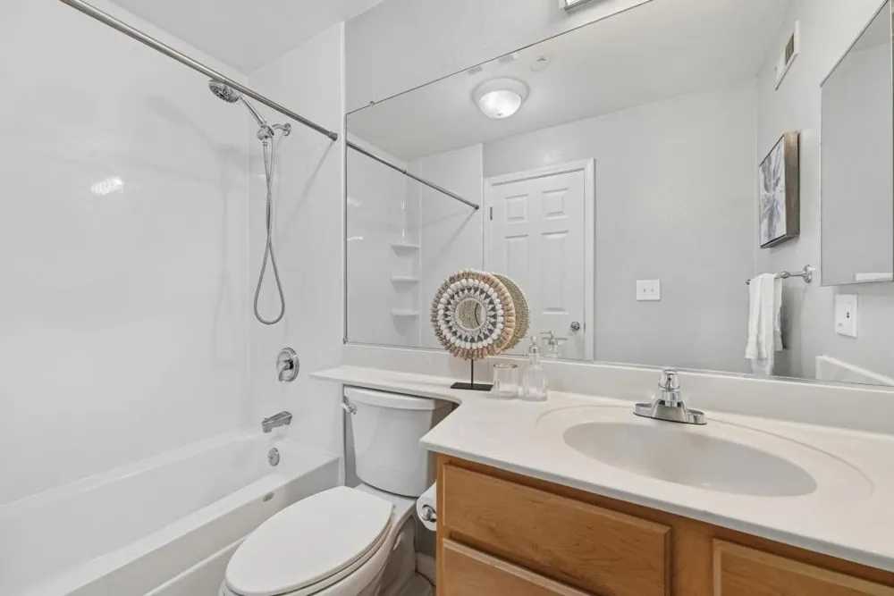 609 Arcadia Terrace #303 Sunnyvale, CA 94085