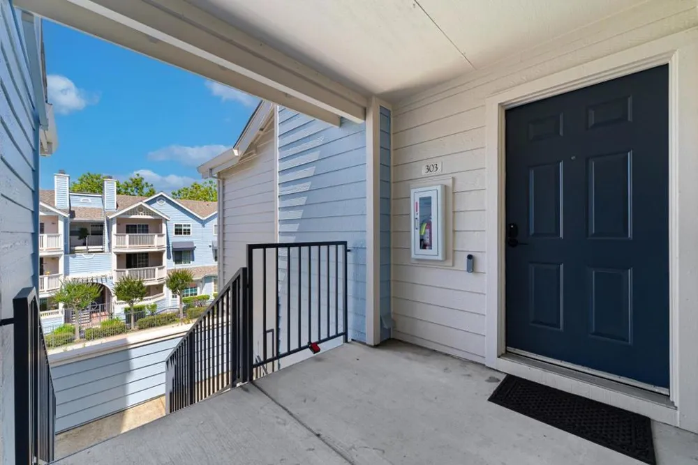609 Arcadia Terrace #303 Sunnyvale, CA 94085