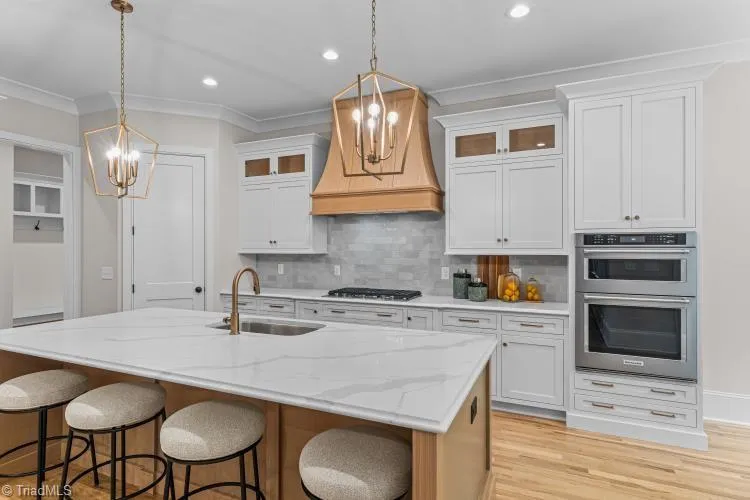 7519 Shadow Creek Drive Summerfield, NC 27358