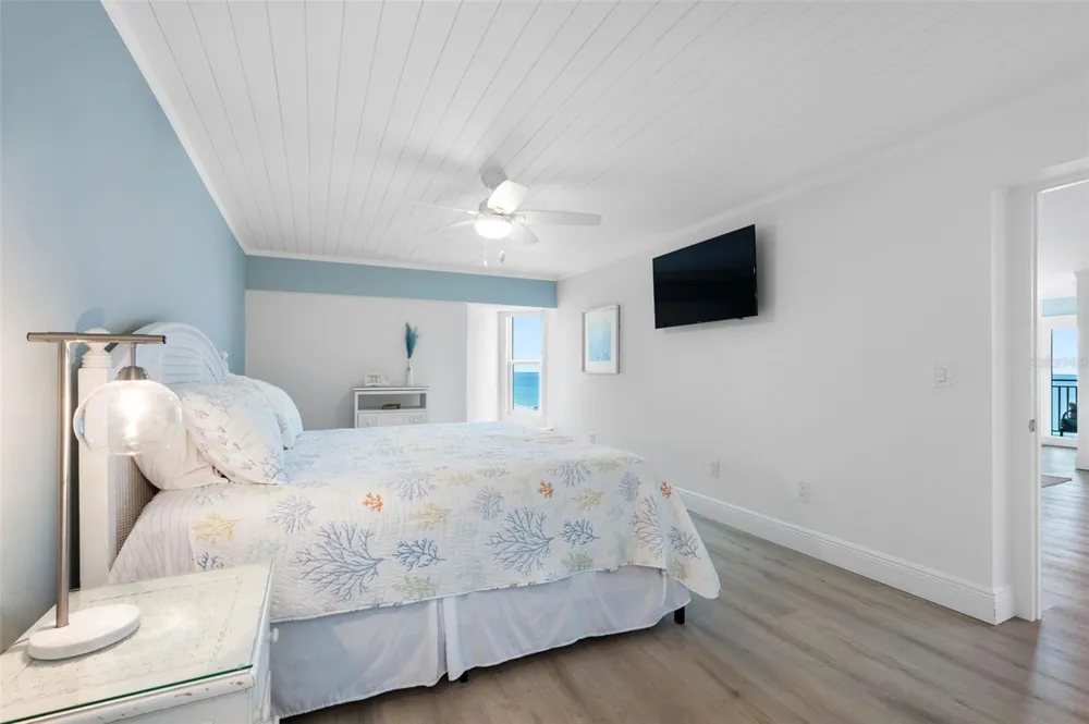 1310 GULF BOULEVARD #502 Indian Rocks Beach, FL 33785