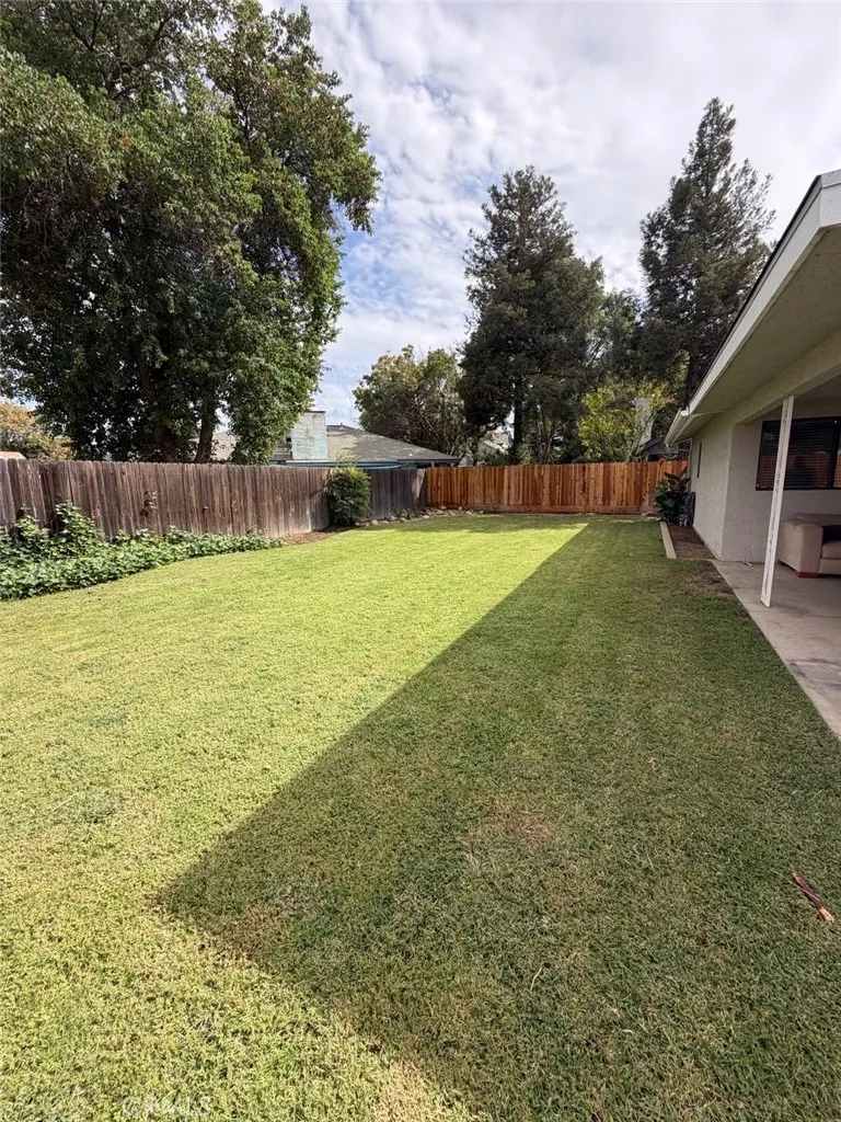 3215 Miramonte Avenue Clovis, CA 93611