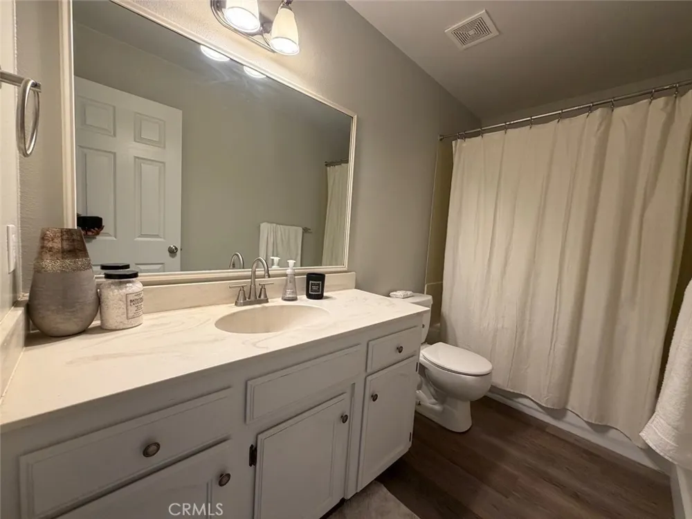 3215 Miramonte Avenue Clovis, CA 93611