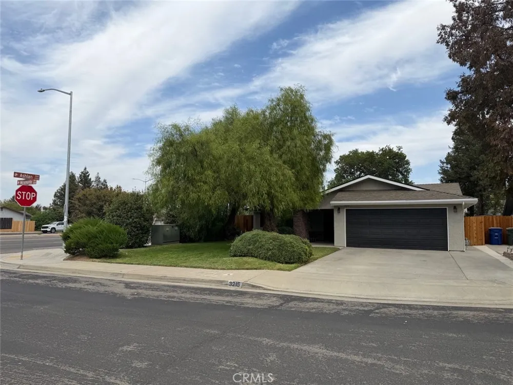 3215 Miramonte Avenue Clovis, CA 93611