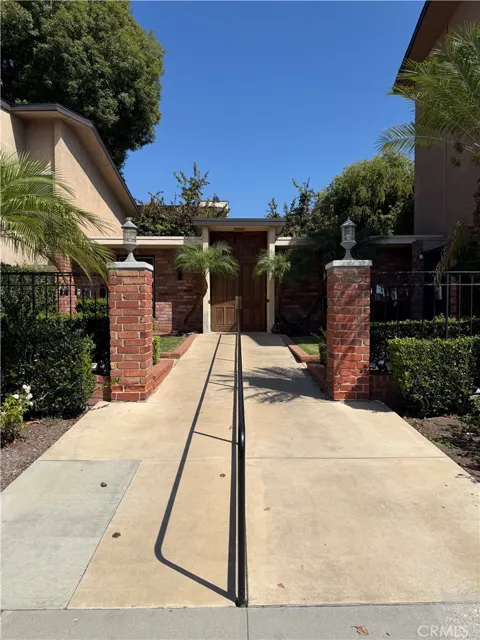12200 Montecito #B103