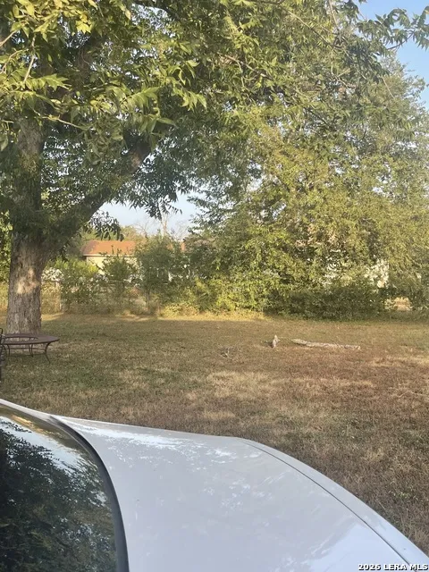 619 RICE RD San Antonio, TX 78220