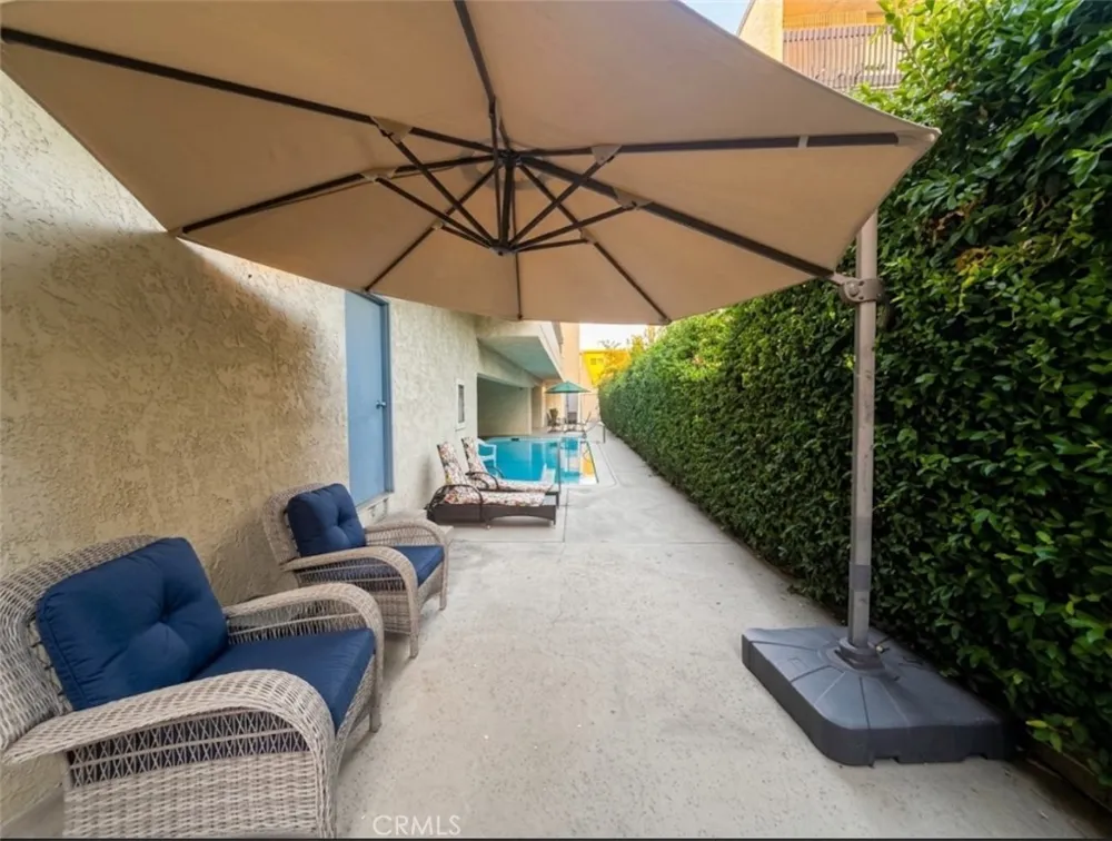 5354 Lindley #204 Los Angeles, CA 91316