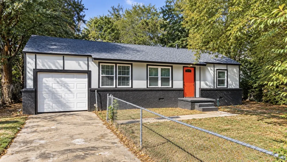 333 W 47th Place Tulsa, OK 74126