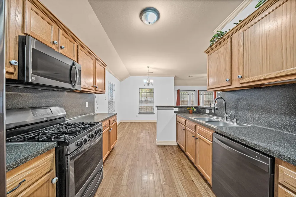 8421 Lawler Street Houston, TX 77051