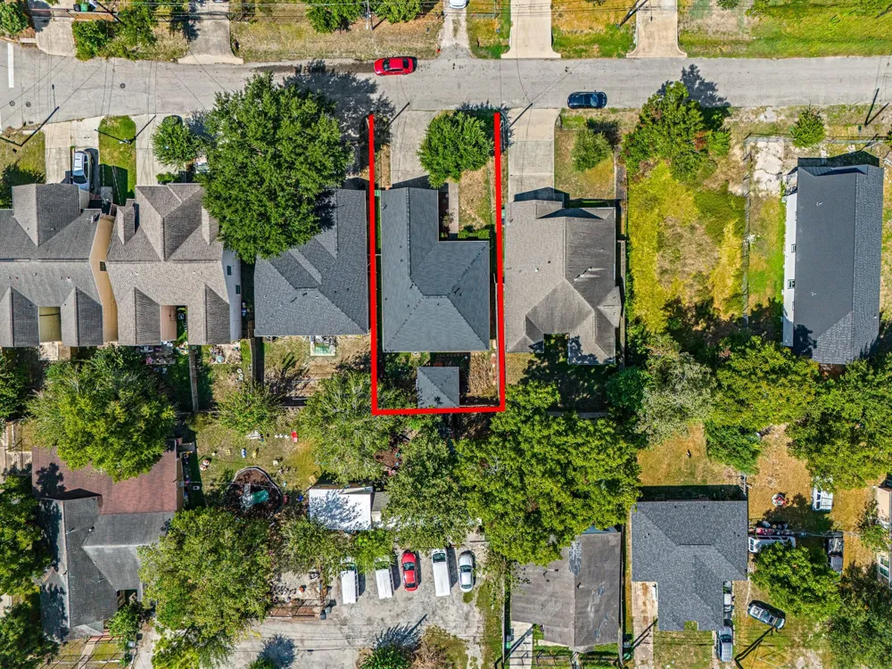 8421 Lawler Street Houston, TX 77051