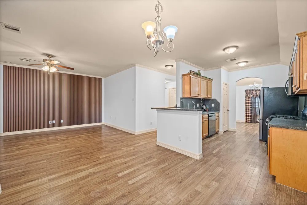 8421 Lawler Street Houston, TX 77051