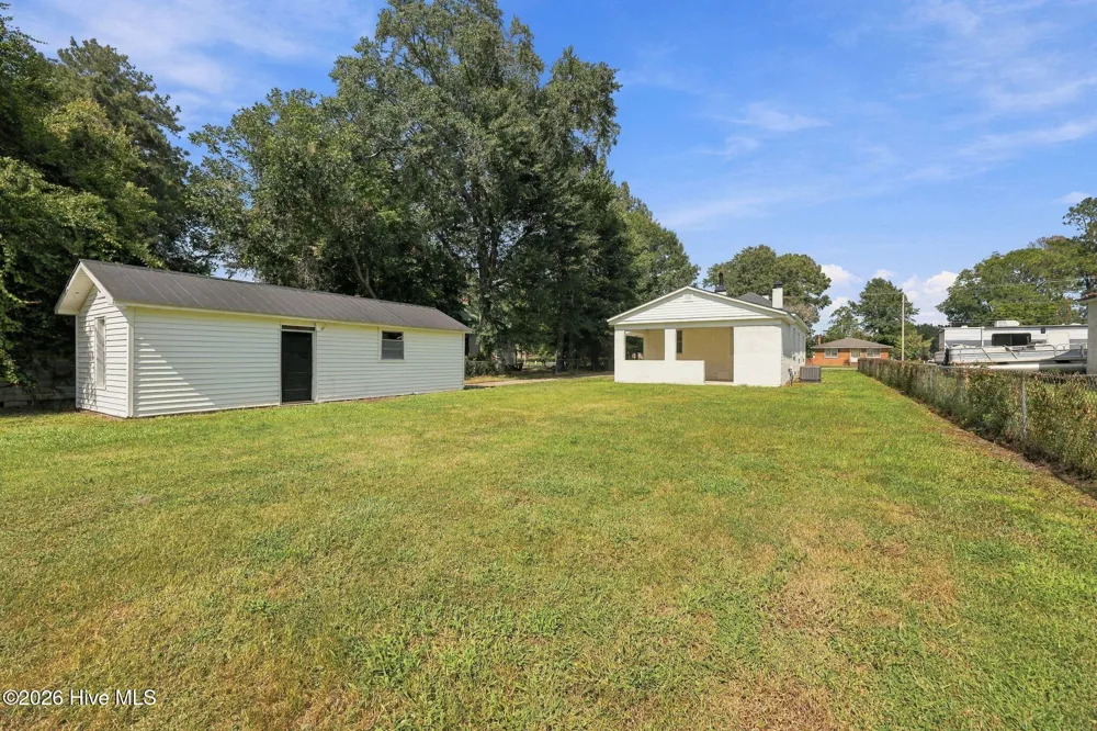 402 Front Street Hamilton, NC 27840